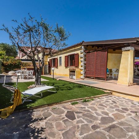 Dimora Di Rosy Pittulongu - Happy Rentals Ольбия Экстерьер фото